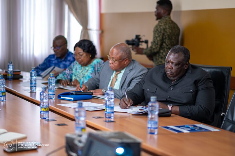 PDL-145T : Sessions d’information avec les députés nationaux des provinces…