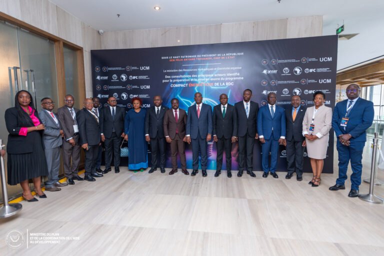 Lancement des consultations pour le Programme “COMPACT Énergétique de la RDC