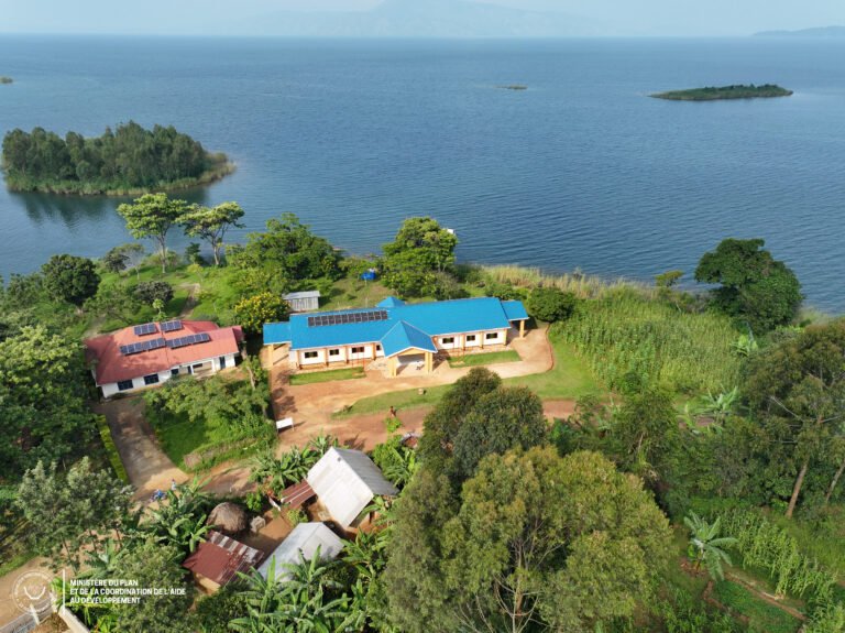 Visite du bâtiment Administratif d’Idjwi